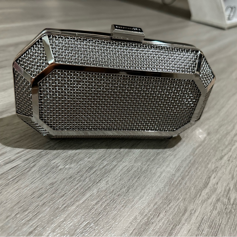 BCBGMAXAZRIA metal mesh / hard-frame clutch